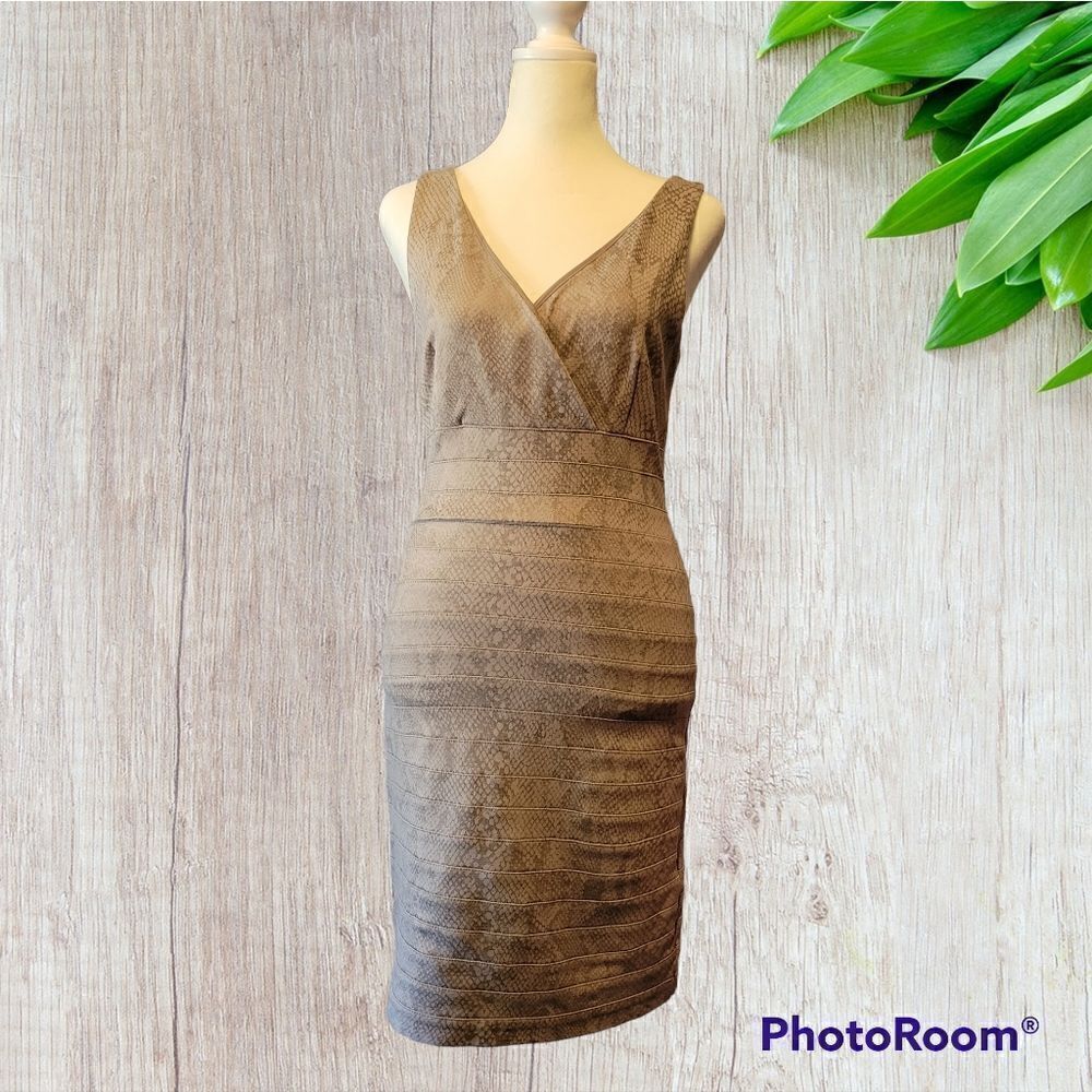 Express Snakeskin Print Bodycon Dress V Neck Sheen Size Small